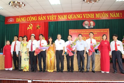 1Cong thuong.jpg