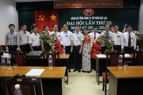 hợp lực 4.jpg