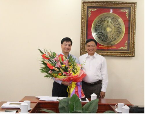 bí thư 1.jpg