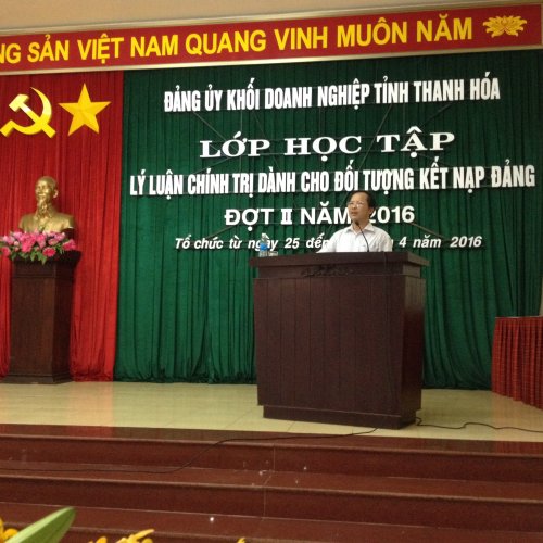 lớp 3.jpg