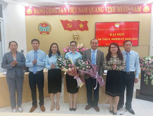 Ra mắt BCH.jpg