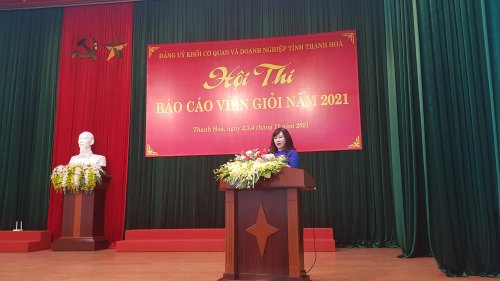 Đồng chí Đinh Thị Thanh Hà phát biểu khai mạc Hội thi.jpg